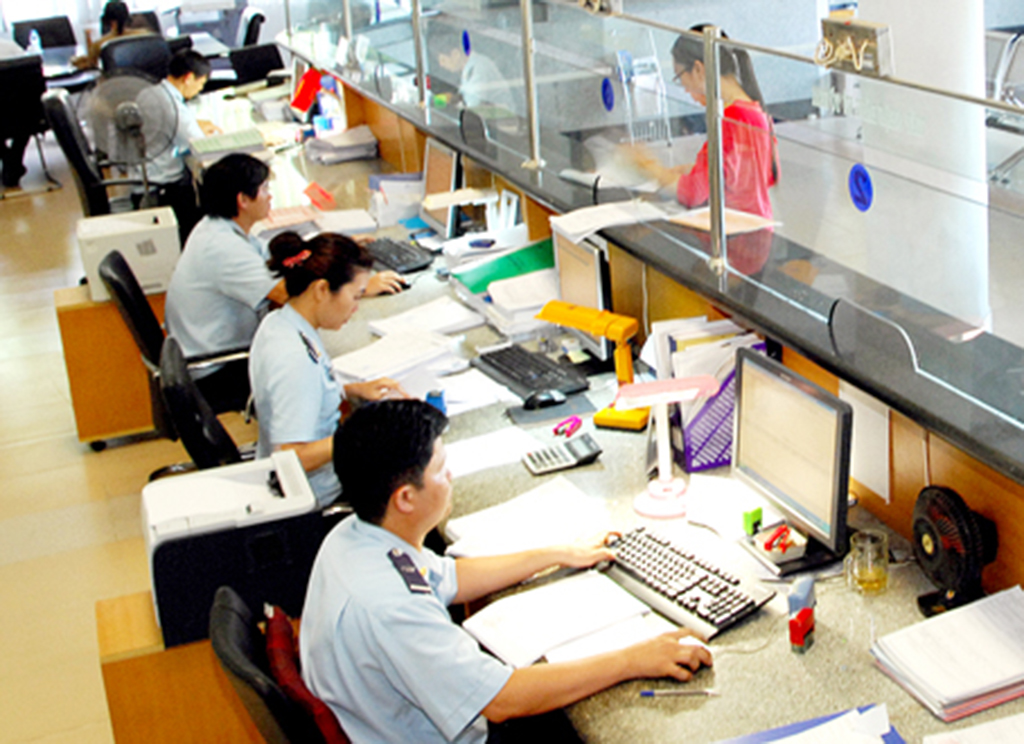 Dịch vụ hải quan 2 khai thue hq